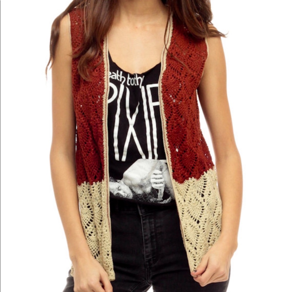 Vintage 70s Crochet Vest Rust Brick Red Cream Size Small S